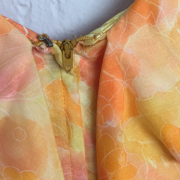 Keyloun Vintage 60”s Hostess Dress - Picture 10 of 12